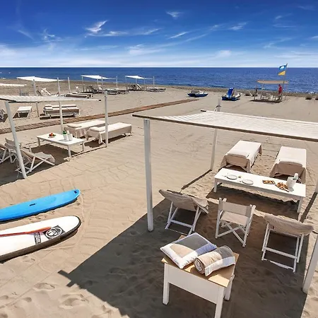 Hotell Principe Dei Marmi - &
