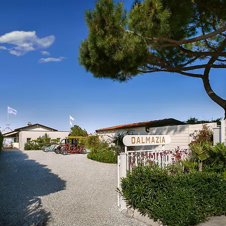 Hotel Principe Dei Marmi - &